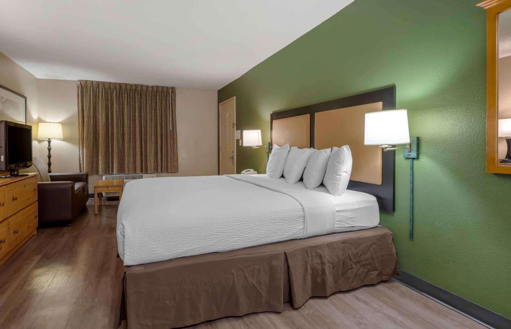 Extended Stay America Suites - Clearwater - Carillon Park Exterior photo