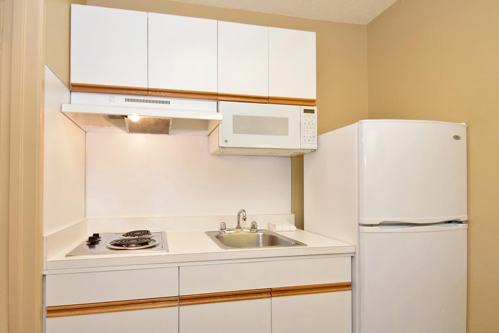 Extended Stay America Suites - Clearwater - Carillon Park Exterior photo